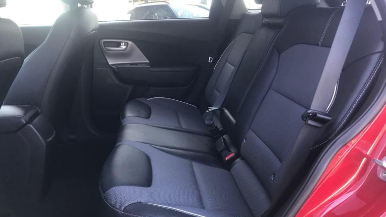 Kia E-Niro 150kW 2 Long Range 64kWh 5dr Auto Electric Estate